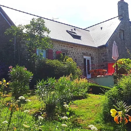 Proche Mont St-michel, Deux Maisons Authentiques Au Coeur De La Nature, Domaine De L'angeviniere Дом отдыха *