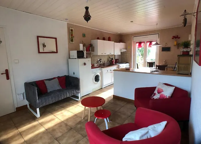 Proche Mont St-michel, Deux Maisons Authentiques Au Coeur De La Nature, Domaine De L'angeviniere * Saint-Laurent-de-Terregatte