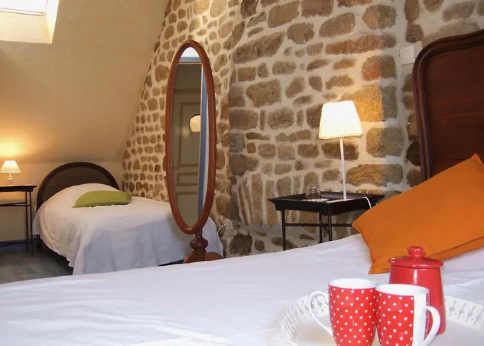 Proche Mont St-michel, Deux Maisons Authentiques Au Coeur De La Nature, Domaine De L'angeviniere * Saint-Laurent-de-Terregatte