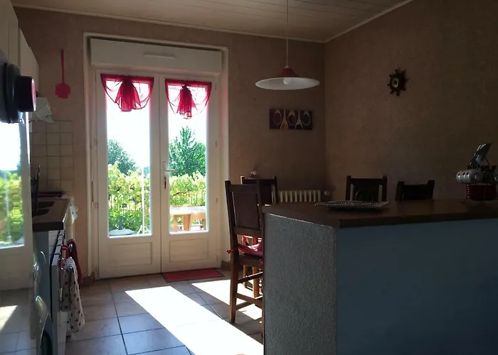 بيت للعطل Proche Mont St-michel, Deux Maisons Authentiques Au Coeur De La Nature, Domaine De L'angeviniere *