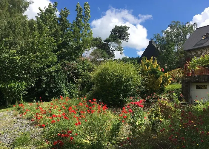 بيت للعطل Proche Mont St-michel, Deux Maisons Authentiques Au Coeur De La Nature, Domaine De L'angeviniere Saint-Laurent-de-Terregatte