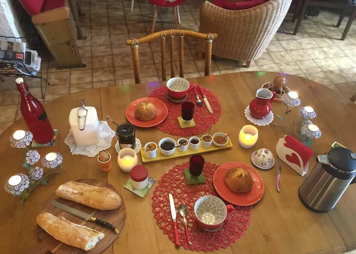 بيت للعطل Proche Mont St-michel, Deux Maisons Authentiques Au Coeur De La Nature, Domaine De L'angeviniere *